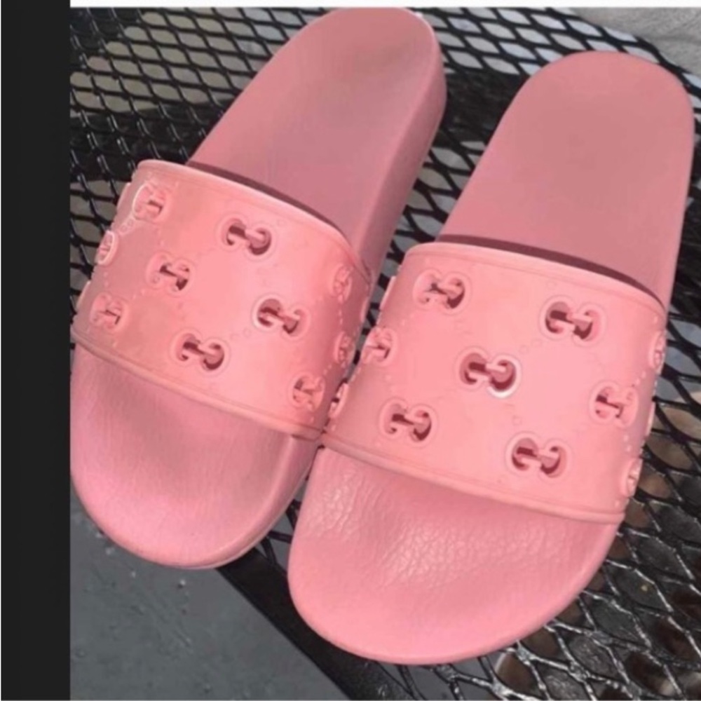 Gucci slides
